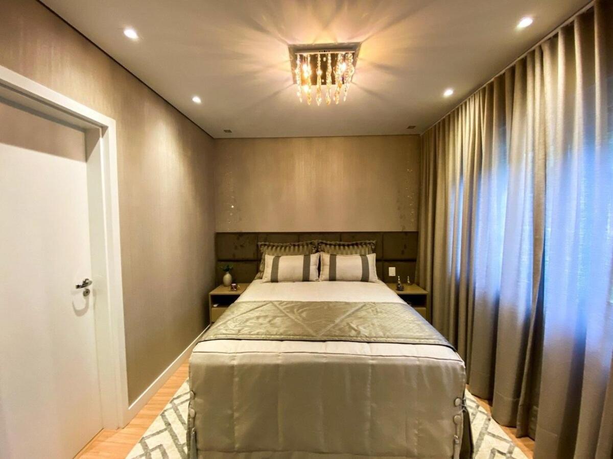 Rosa Edificio Vivere 카넬라 외부 사진