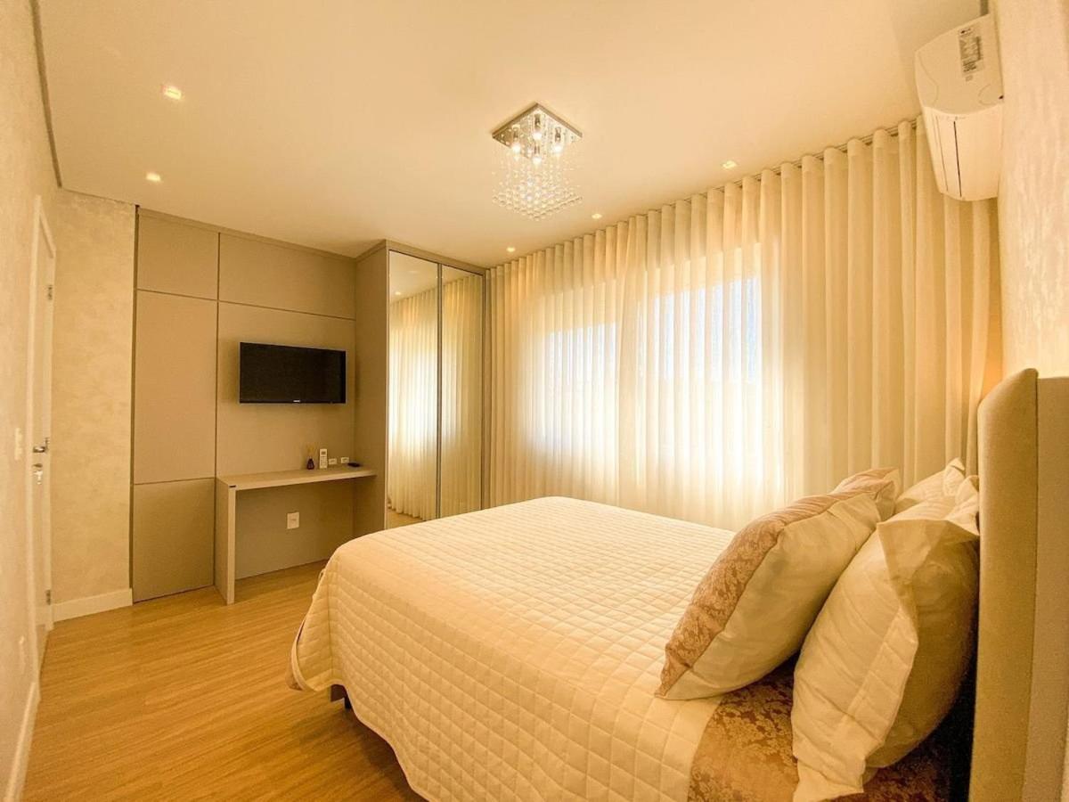 Rosa Edificio Vivere 카넬라 외부 사진