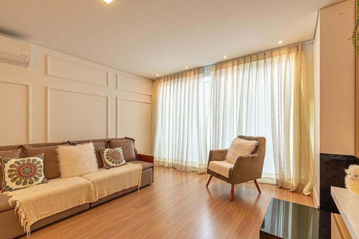 Rosa Edificio Vivere 카넬라 외부 사진